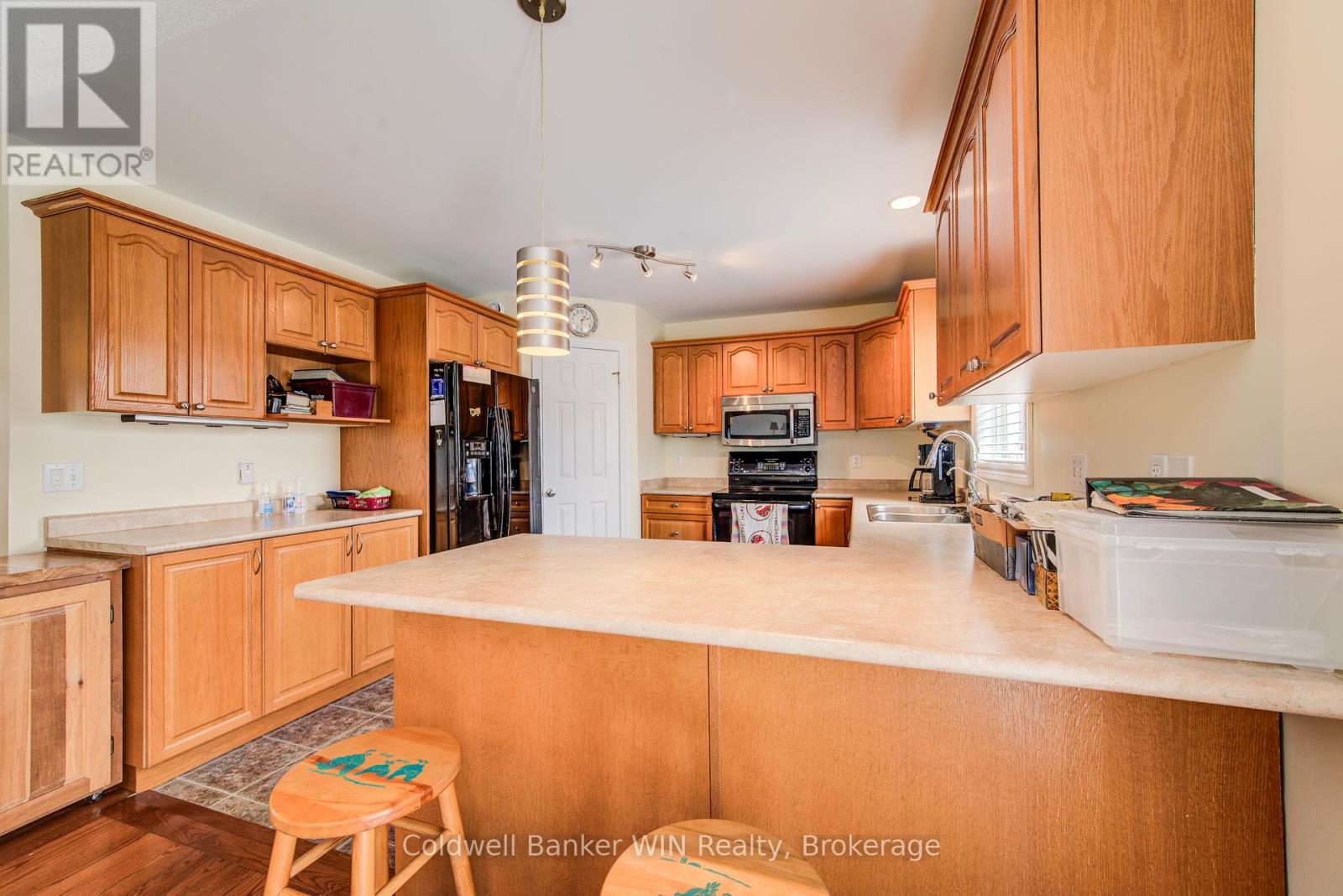 190 Sarah Road, Wellington North, Ontario  N0G 2L2 - Photo 15 - X12924022