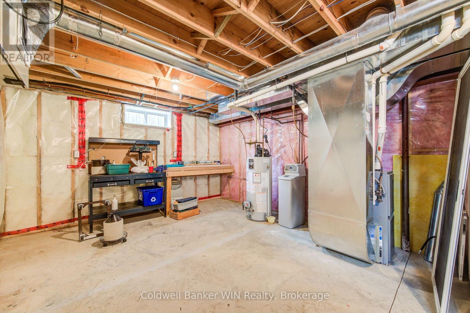 190 Sarah Road, Wellington North, Ontario  N0G 2L2 - Photo 39 - X12924022