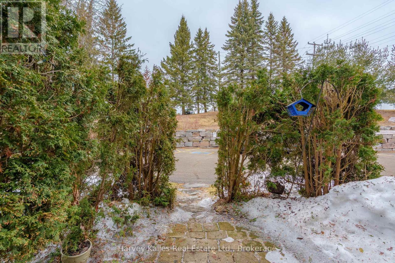 107 - 31 Dairy Lane, Huntsville, Ontario  P1H 2L7 - Photo 12 - X12955268