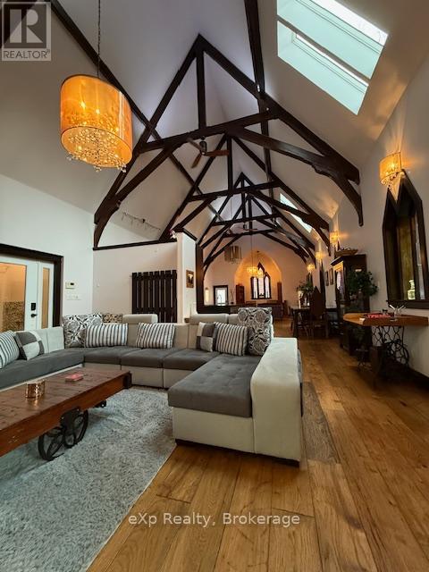 251 Albert Street, Arran-Elderslie, Ontario  N0G 2N0 - Photo 2 - X12955422