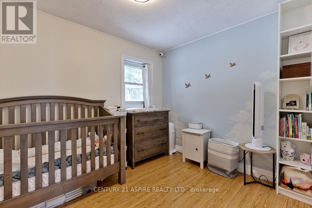 4 Charles Street, Petawawa, Ontario  K8H 2K2 - Photo 23 - X12959270