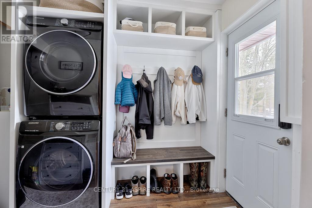 4 Charles Street, Petawawa, Ontario  K8H 2K2 - Photo 25 - X12959270