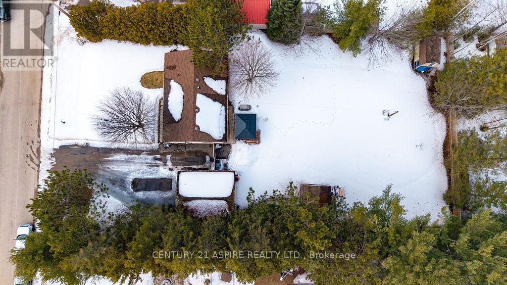 4 Charles Street, Petawawa, Ontario  K8H 2K2 - Photo 28 - X12959270