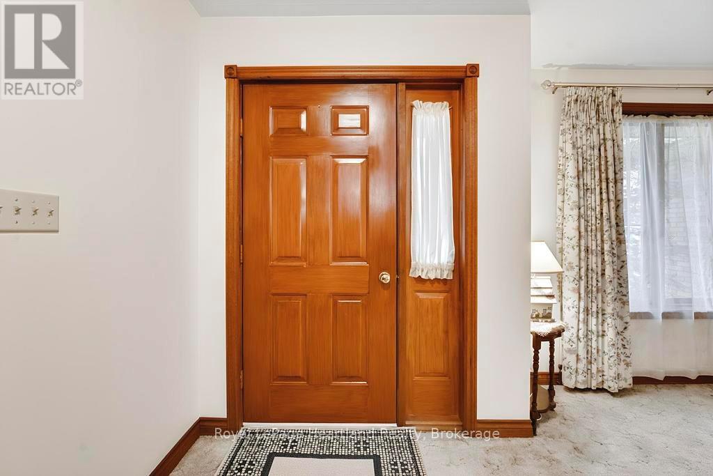 146 Princess Street W, Central Huron, Ontario  N0M 1L0 - Photo 14 - X12955578