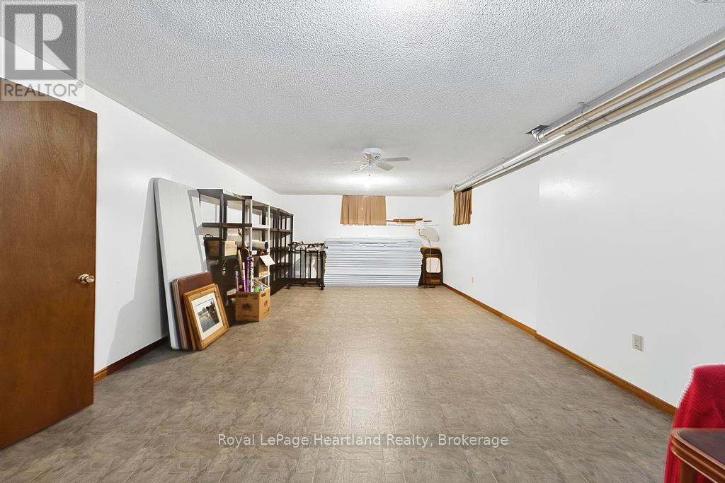 146 Princess Street W, Central Huron, Ontario  N0M 1L0 - Photo 28 - X12955578