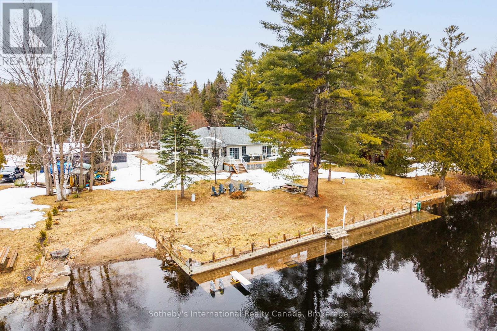 1099 Davis Drive, Gravenhurst, Ontario  P0E 1N0 - Photo 40 - X12955436