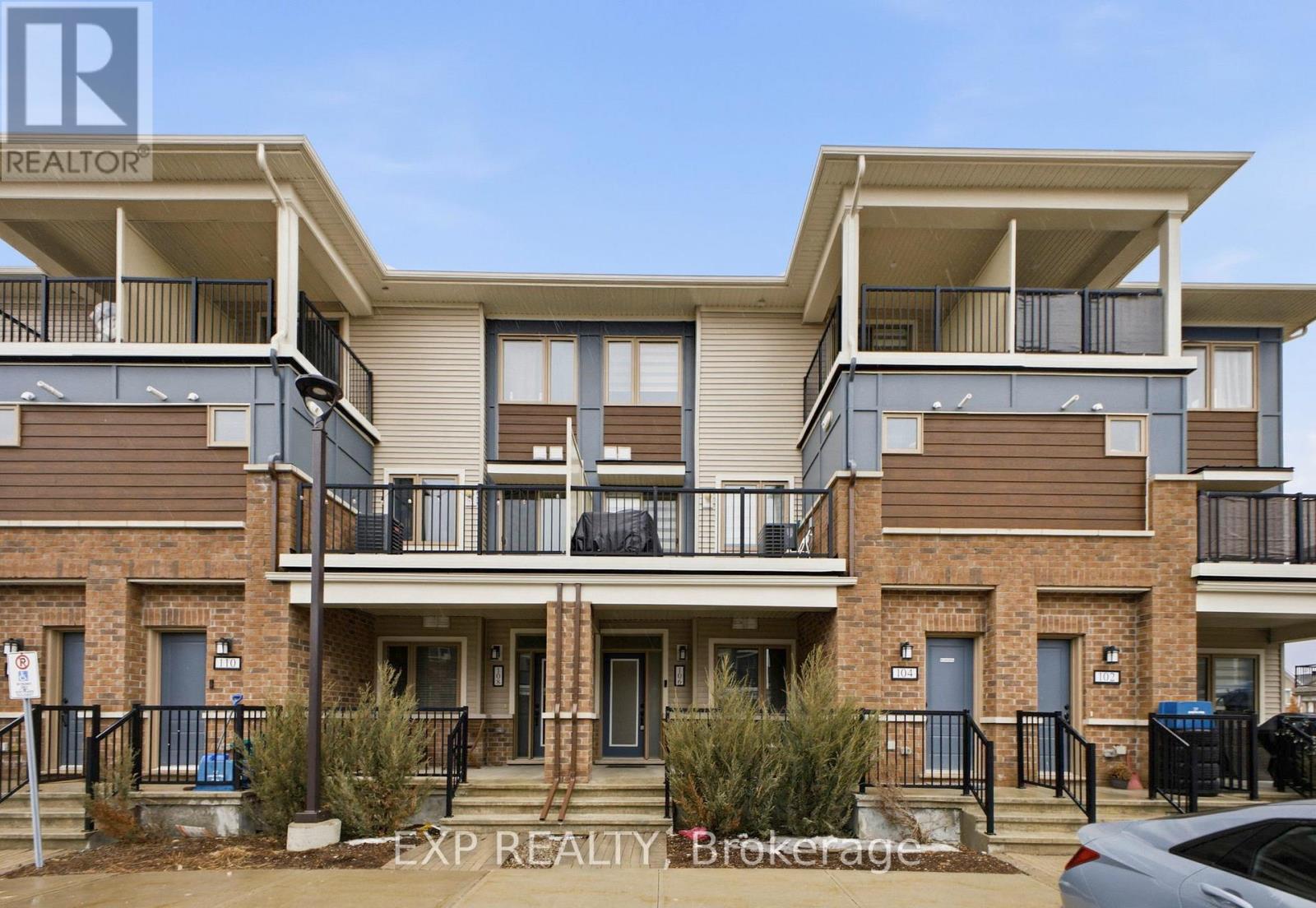 106 Lapland Private, Ottawa, Ontario  K2S 1B6 - Photo 2 - X12959252