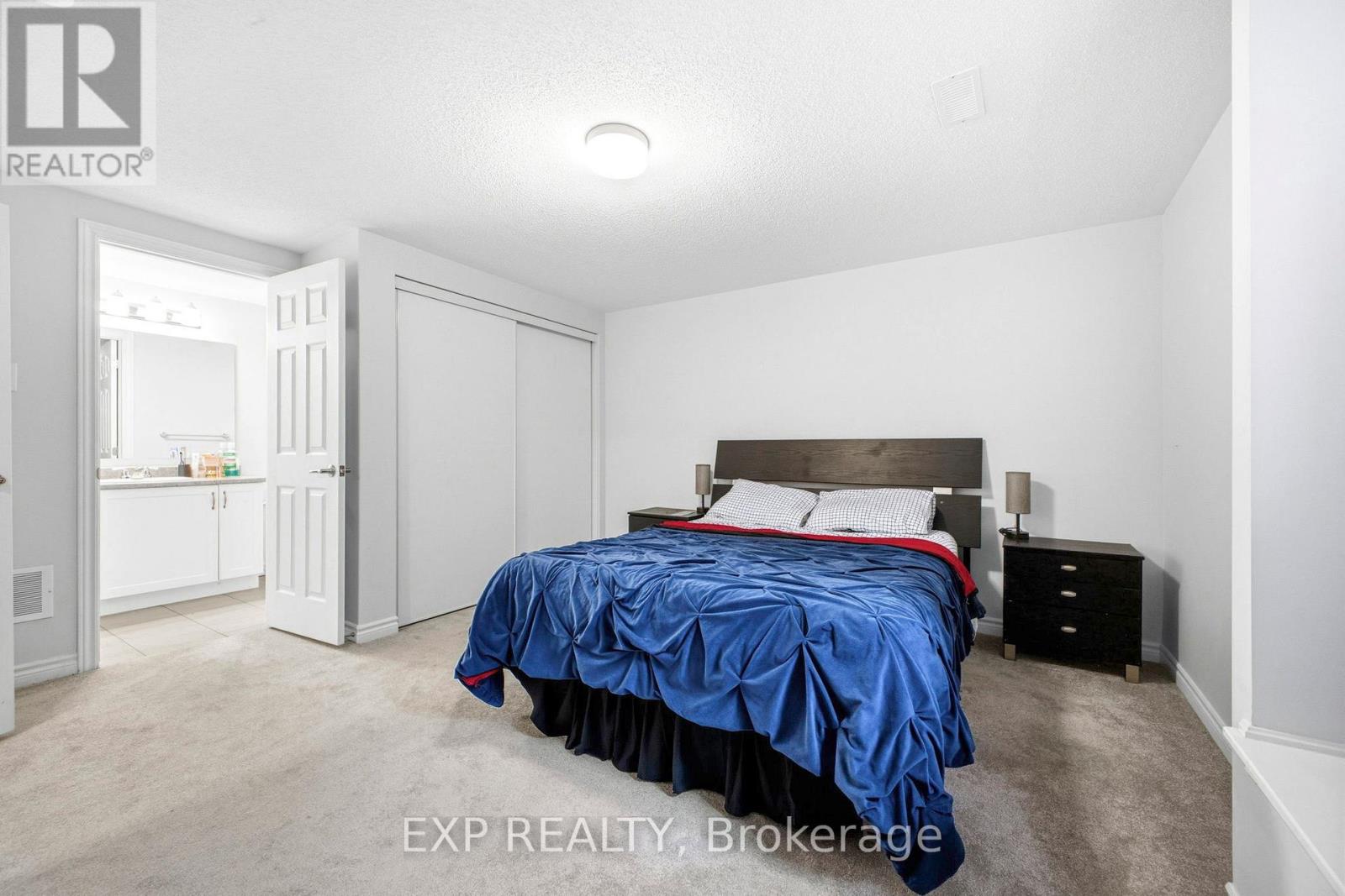 106 Lapland Private, Ottawa, Ontario  K2S 1B6 - Photo 32 - X12959252