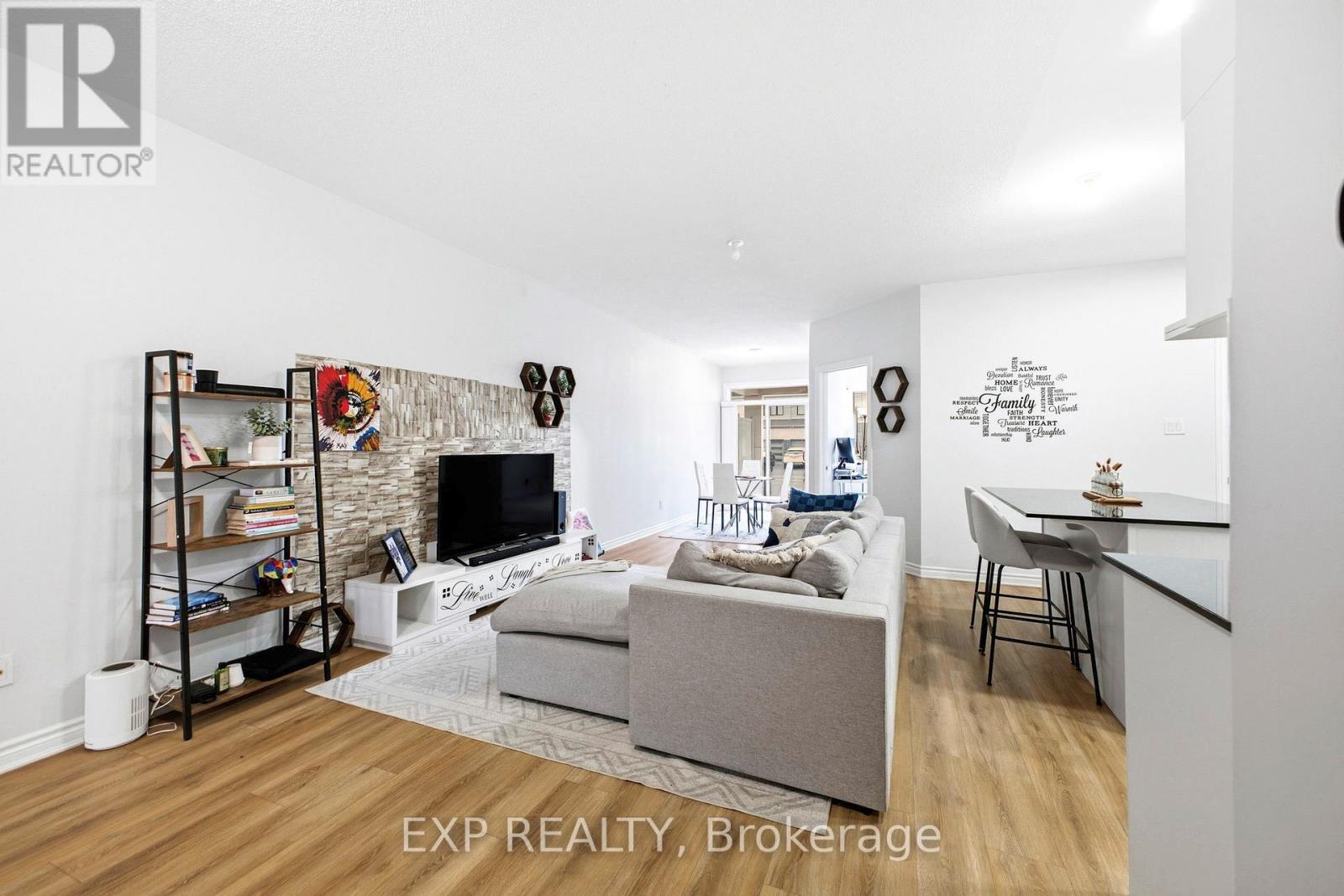 106 Lapland Private, Ottawa, Ontario  K2S 1B6 - Photo 7 - X12959252