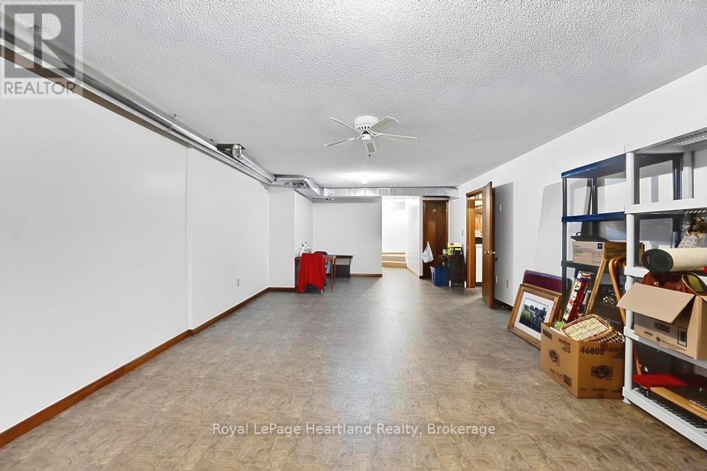 146 Princess Street W, Central Huron, Ontario  N0M 1L0 - Photo 29 - X12955578