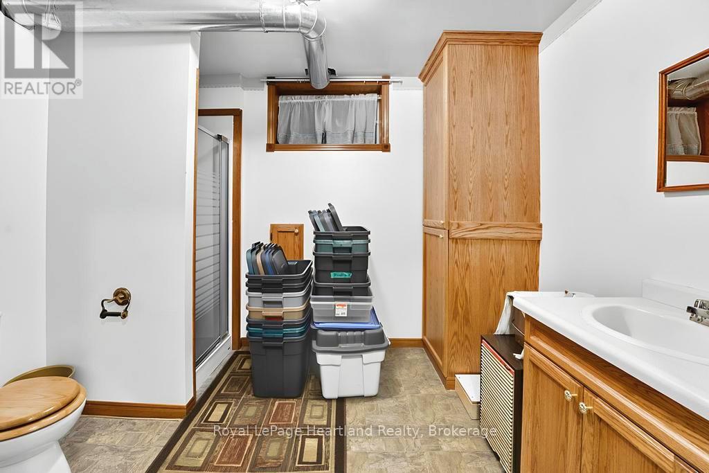 146 Princess Street W, Central Huron, Ontario  N0M 1L0 - Photo 26 - X12955578