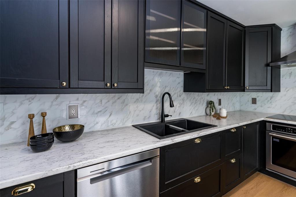 244 Elm Street, Winnipeg, Manitoba  R3M 3P2 - Photo 13 - 202606323