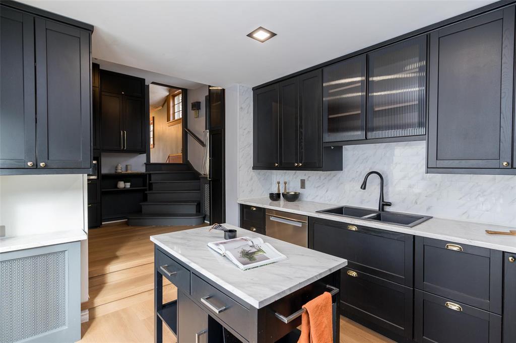 244 Elm Street, Winnipeg, Manitoba  R3M 3P2 - Photo 16 - 202606323