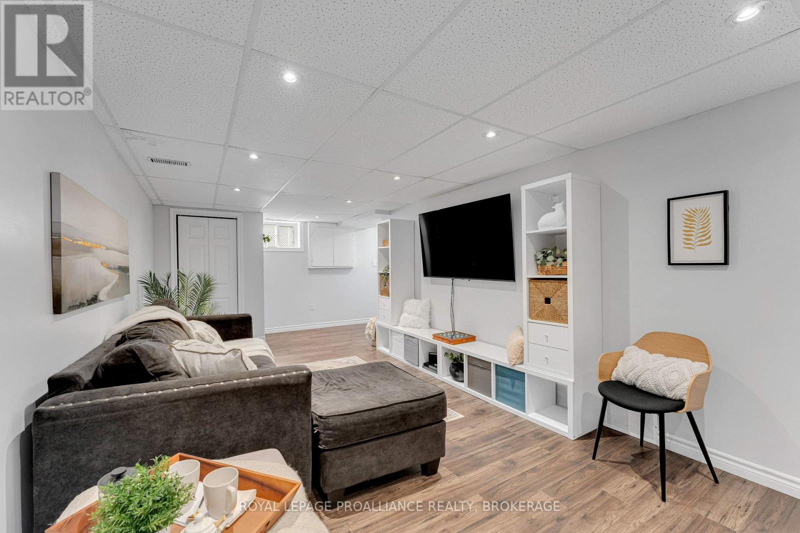 386 Mcewen Drive, Kingston, Ontario  K7M 3W3 - Photo 25 - X12955400