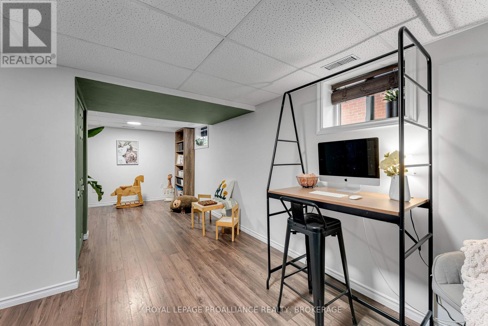 386 Mcewen Drive, Kingston, Ontario  K7M 3W3 - Photo 29 - X12955400