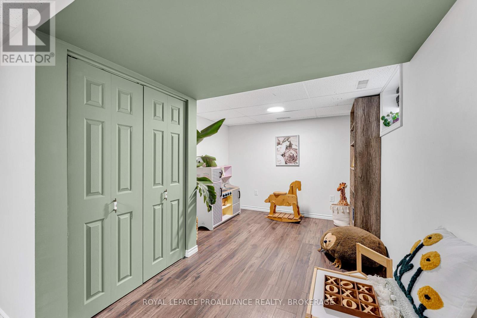 386 Mcewen Drive, Kingston, Ontario  K7M 3W3 - Photo 30 - X12955400