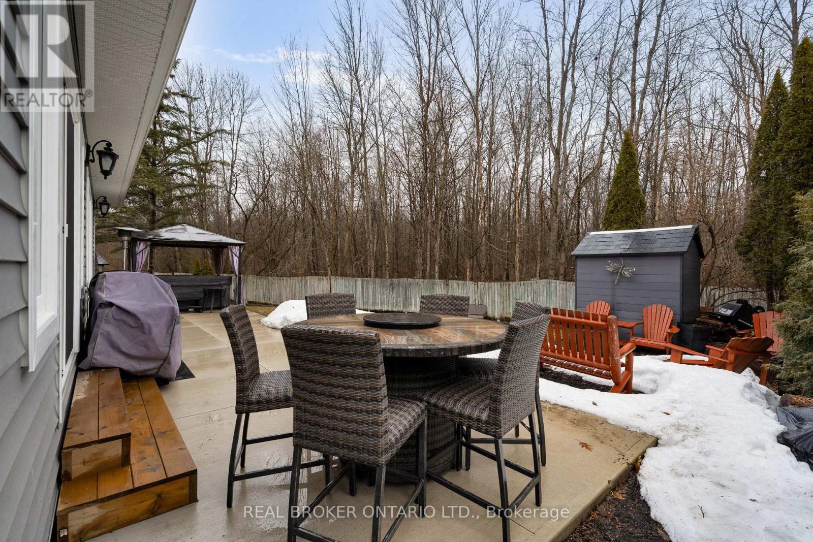 46 Brick Pond Road, Severn (Coldwater), Ontario  L0K 1E0 - Photo 16 - S12959280