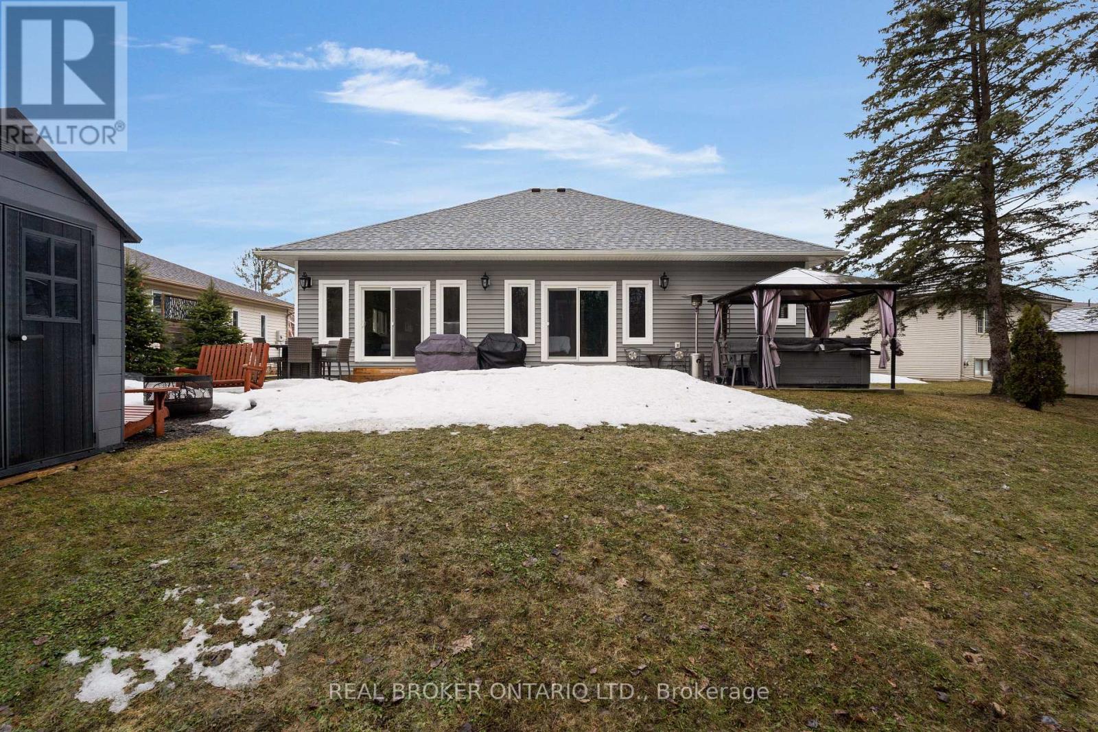 46 Brick Pond Road, Severn (Coldwater), Ontario  L0K 1E0 - Photo 19 - S12959280