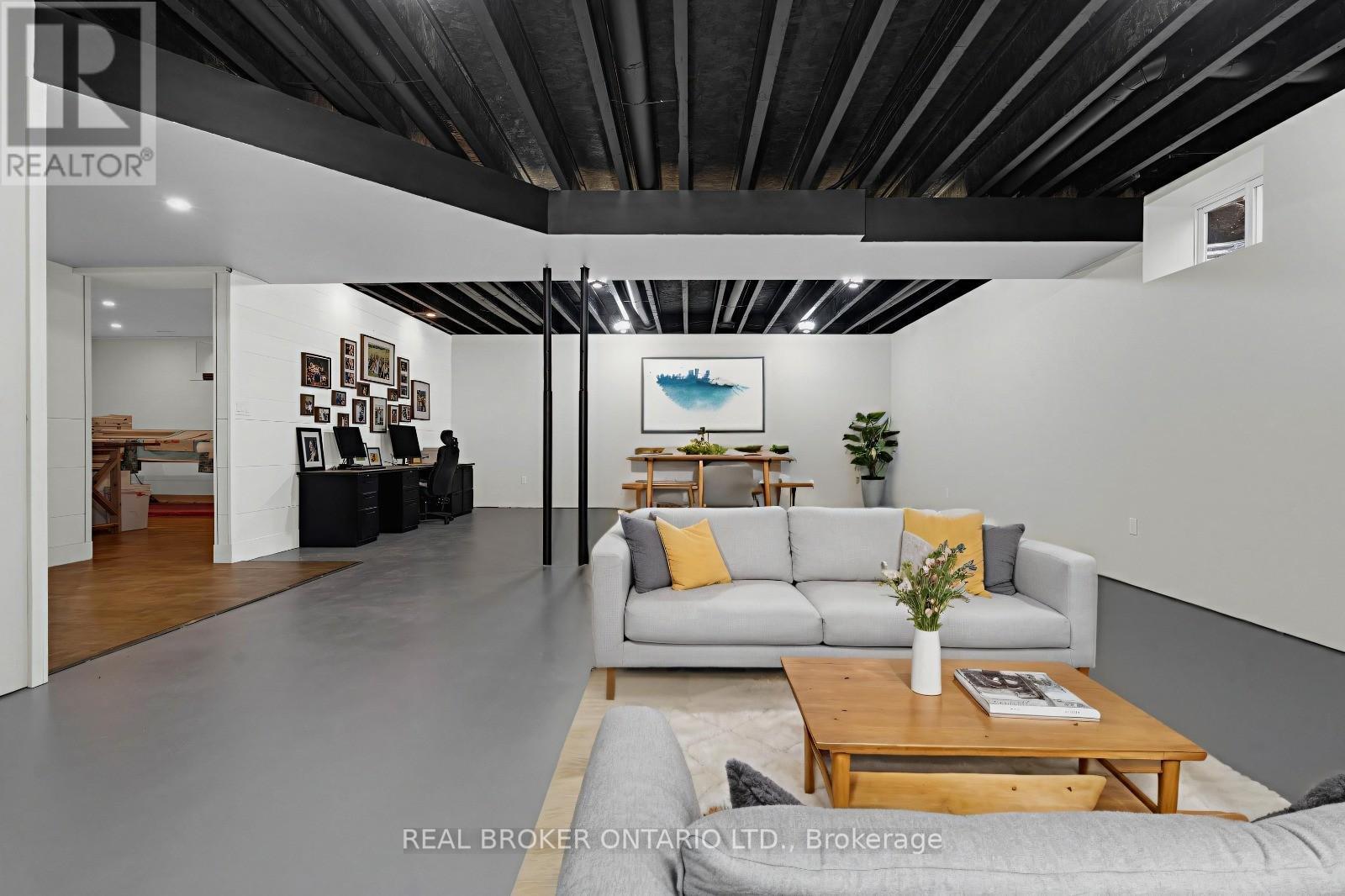 46 Brick Pond Road, Severn (Coldwater), Ontario  L0K 1E0 - Photo 35 - S12959280