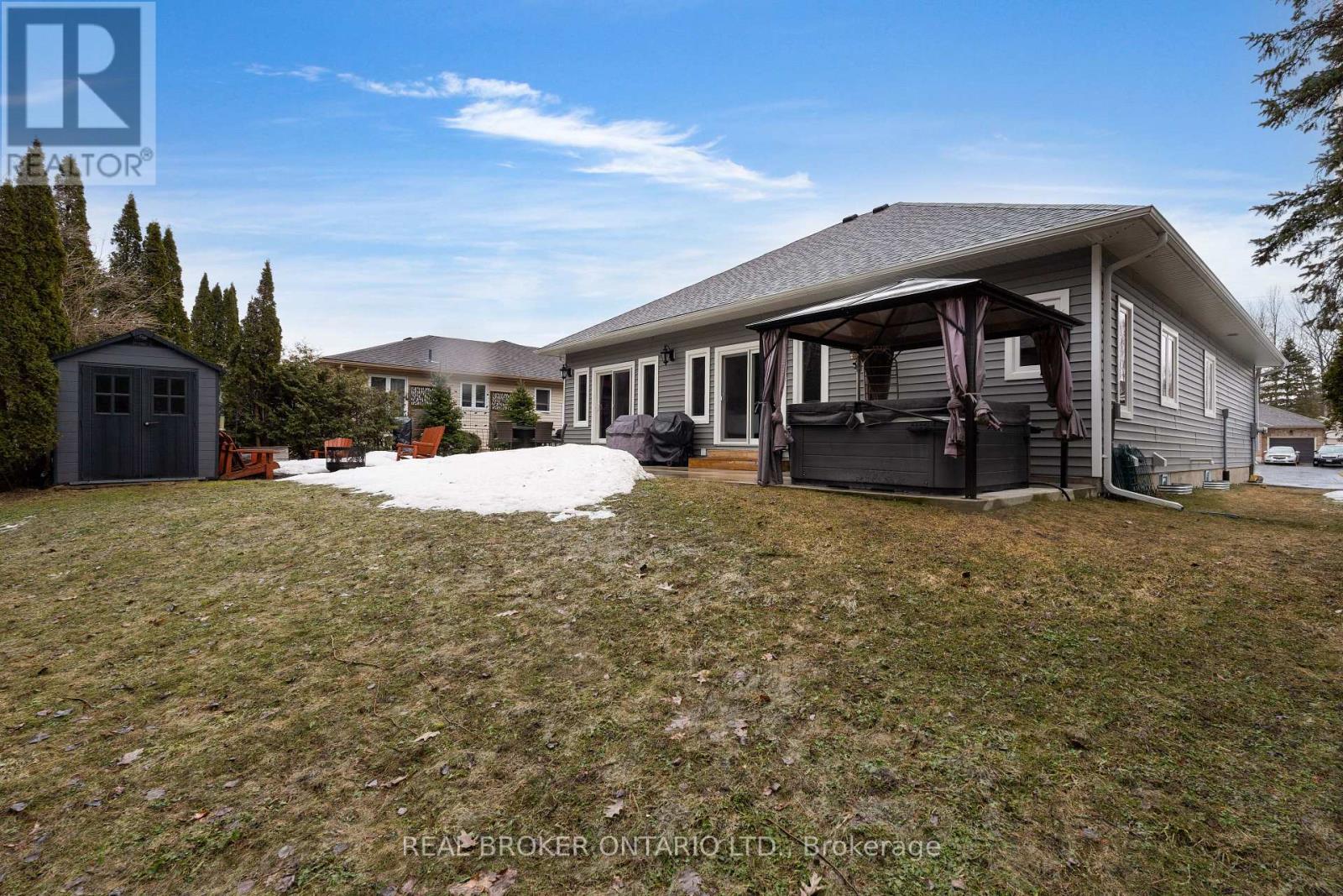 46 Brick Pond Road, Severn (Coldwater), Ontario  L0K 1E0 - Photo 43 - S12959280