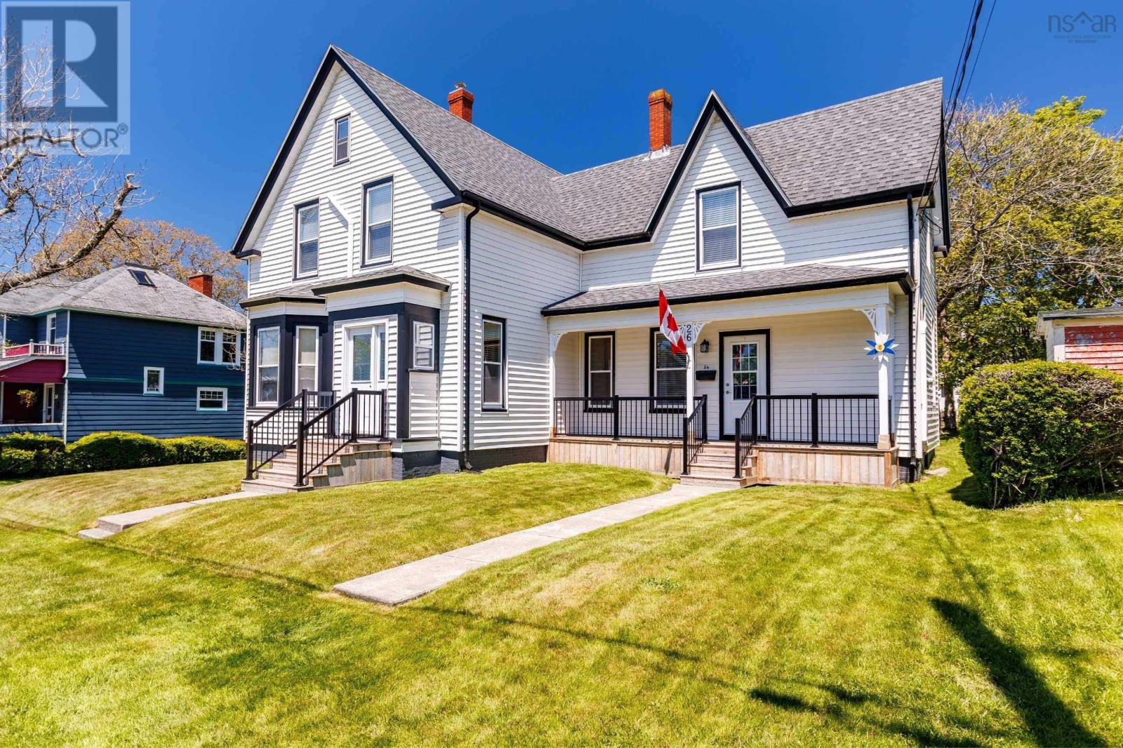 26 King Street, Yarmouth, Nova Scotia  B5A 2X8 - Photo 1 - 202605055