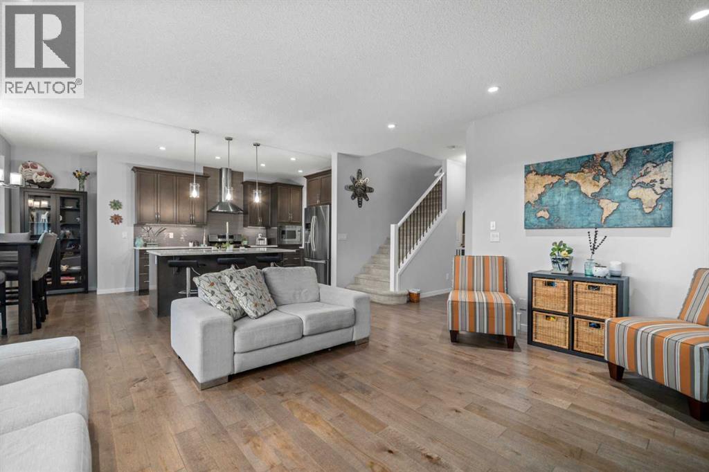 71 Nolanfield Crescent Nw, Calgary, Alberta  T3R 0L7 - Photo 5 - A2285990