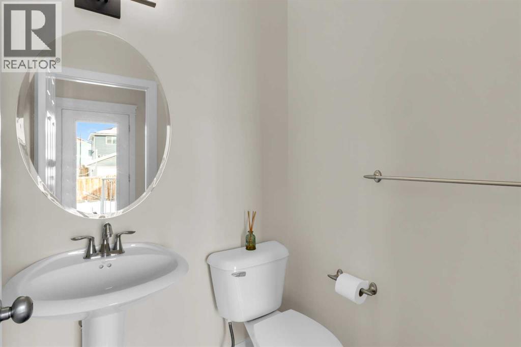 26 Willow Drive, Cochrane, Alberta  T4C 0W2 - Photo 13 - A2298651