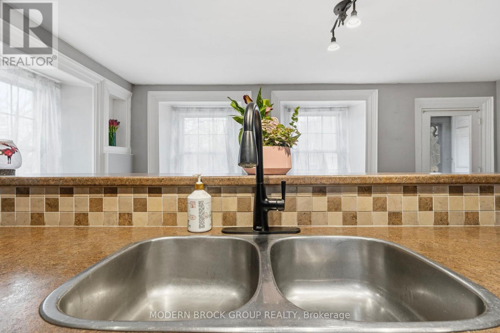 9358 Greenbush Road, Elizabethtown-Kitley, Ontario  K0E 1A0 - Photo 15 - X12955522