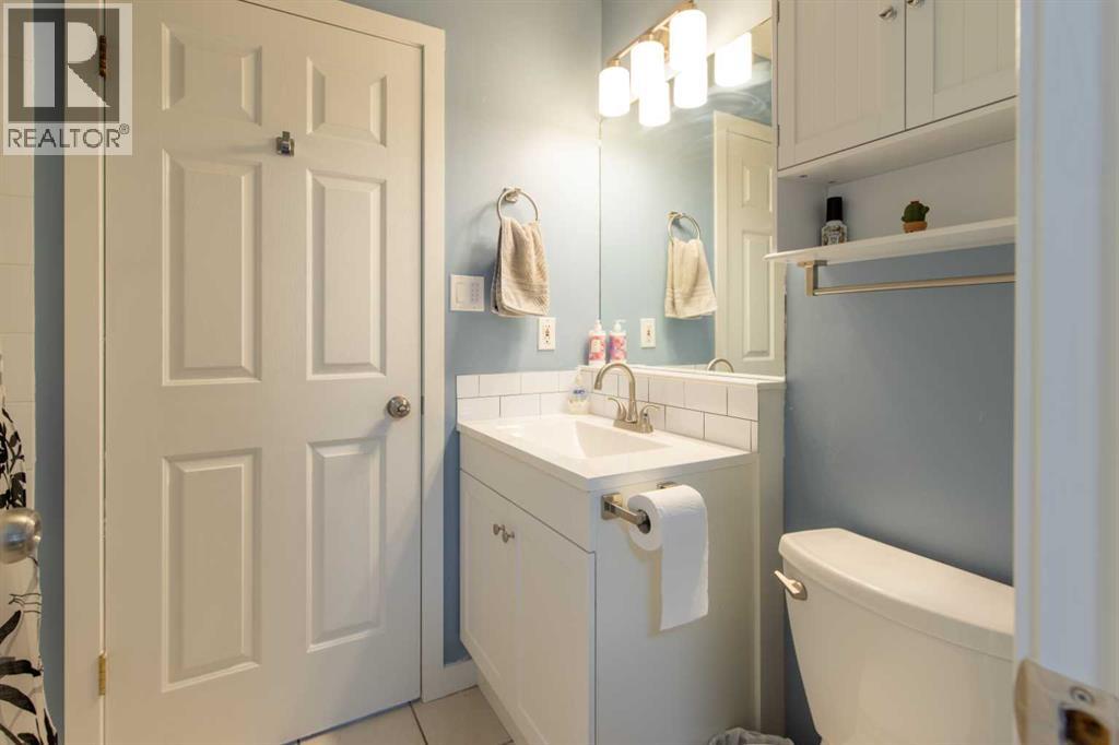 39 Blackfoot Boulevard W, Lethbridge, Alberta  T1K 7N7 - Photo 18 - A2297326