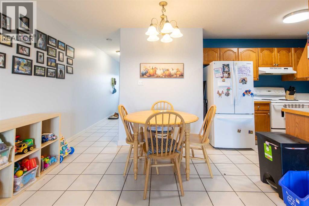 39 Blackfoot Boulevard W, Lethbridge, Alberta  T1K 7N7 - Photo 6 - A2297326