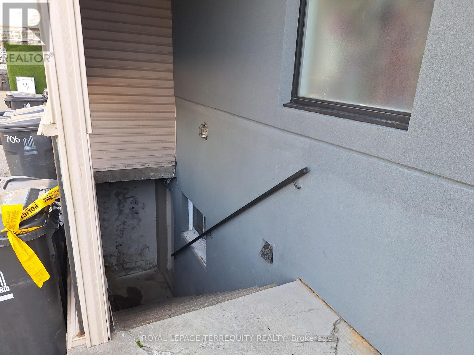 Lower Level - 706 Wilson Avenue, Toronto, Ontario  M3K 1E1 - Photo 2 - W12959268