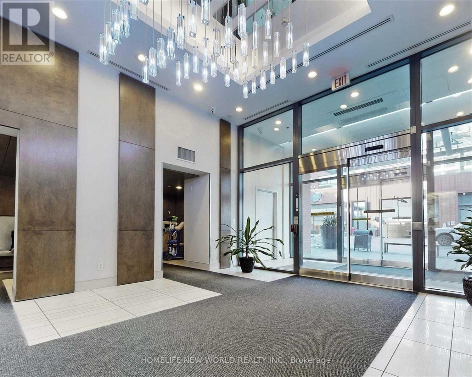 2005 - 2212 Lake Shore Boulevard W, Toronto, Ontario  M8V 1A4 - Photo 4 - W12959306