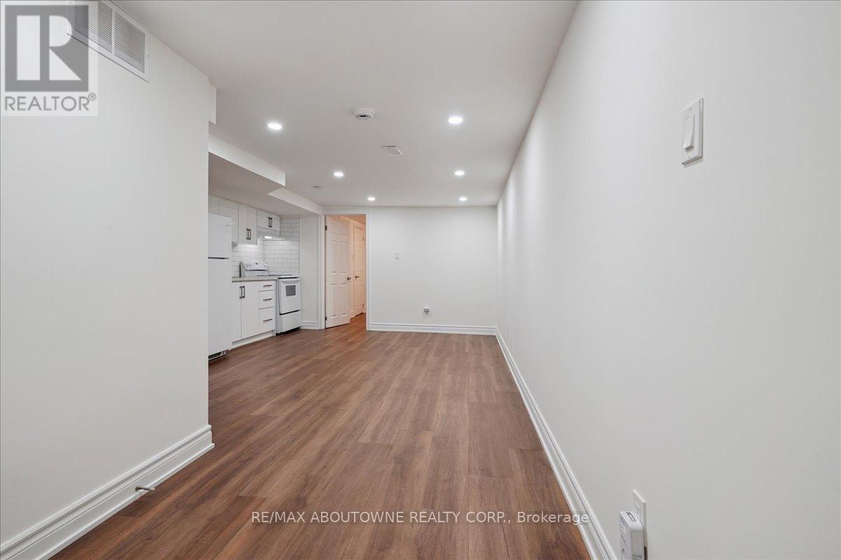 Lower - 436 Concord Avenue, Toronto, Ontario  M6H 2P8 - Photo 4 - W12959310