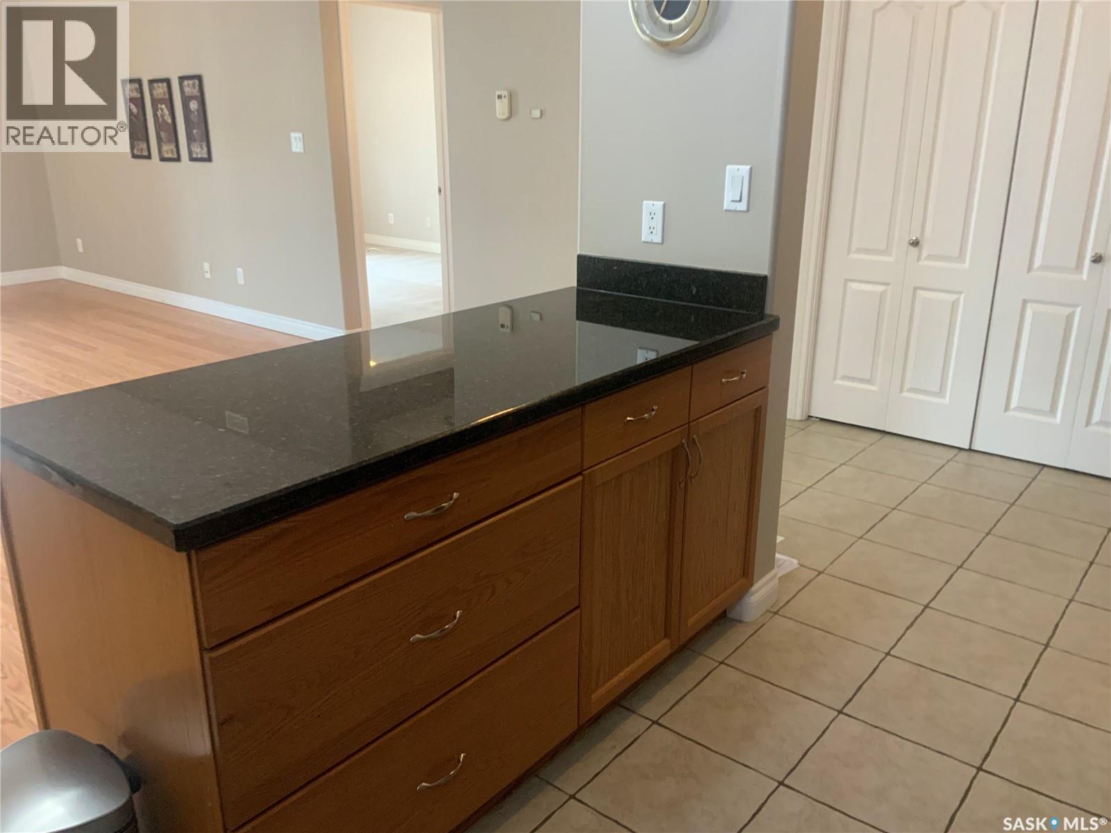 403 333 Nelson Road, Saskatoon, Saskatchewan  S7S 1P2 - Photo 3 - SK032122