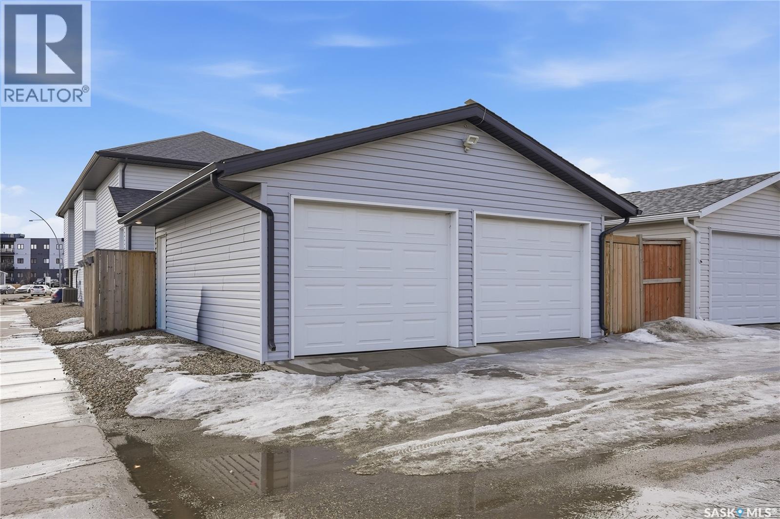 483 Boykowich Street, Saskatoon, Saskatchewan  S7W 0S6 - Photo 38 - SK032104