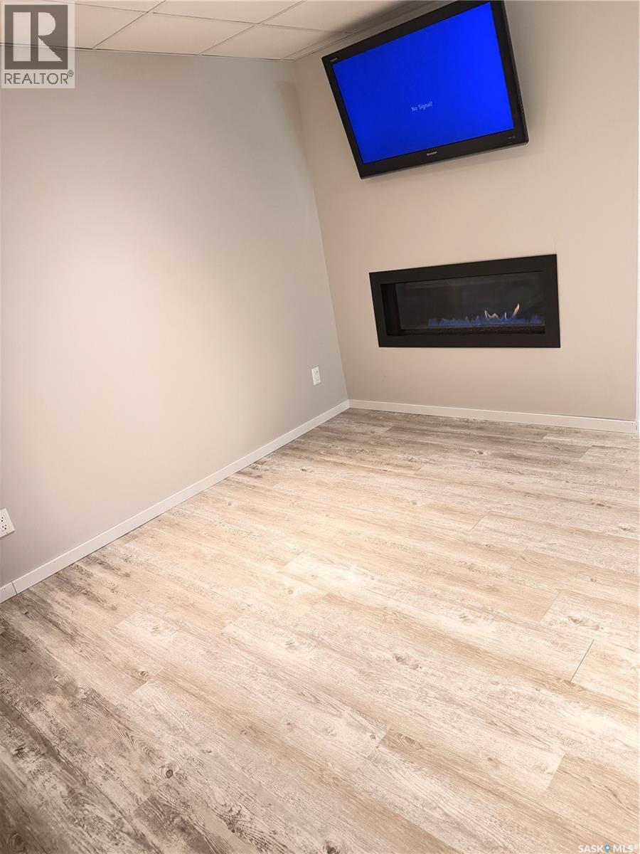 33 Willowview Street, Regina, Saskatchewan  S4R 5K2 - Photo 17 - SK032085