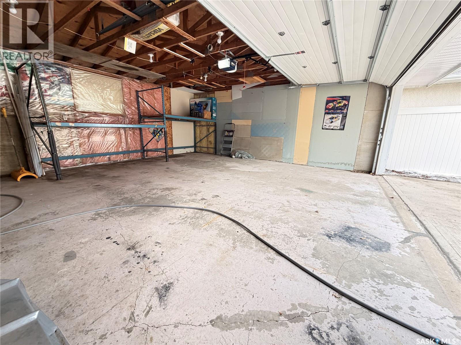 33 Willowview Street, Regina, Saskatchewan  S4R 5K2 - Photo 36 - SK032085