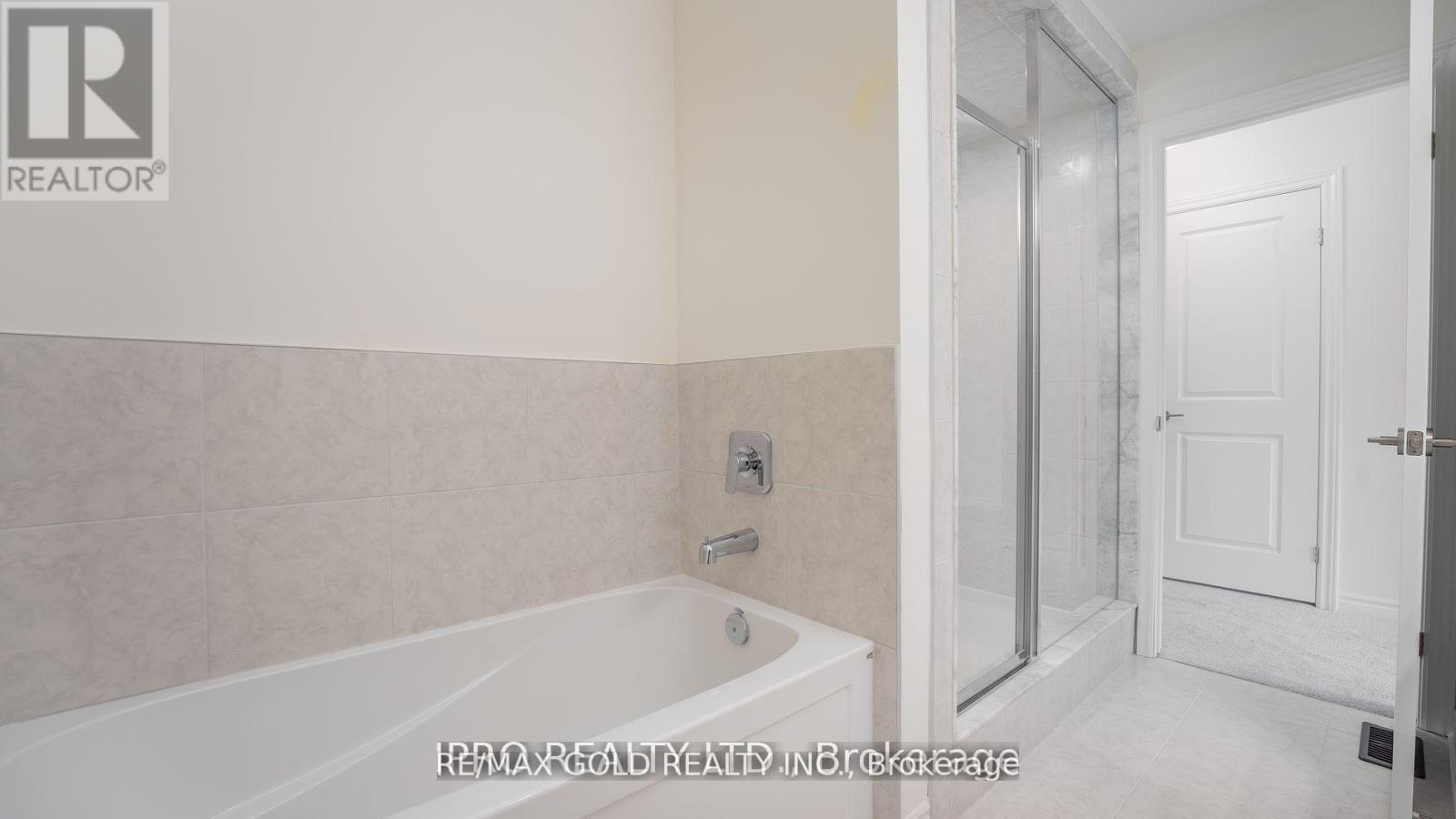 30 Bowery Road, Brantford, Ontario  N3V 0B2 - Photo 13 - X12959266