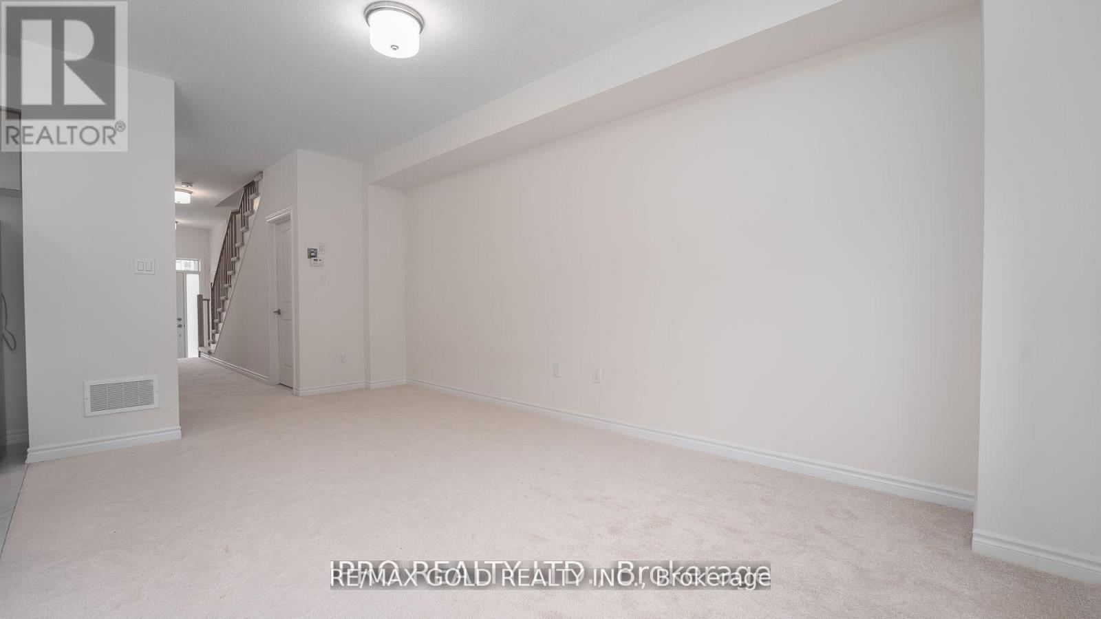 30 Bowery Road, Brantford, Ontario  N3V 0B2 - Photo 5 - X12959266