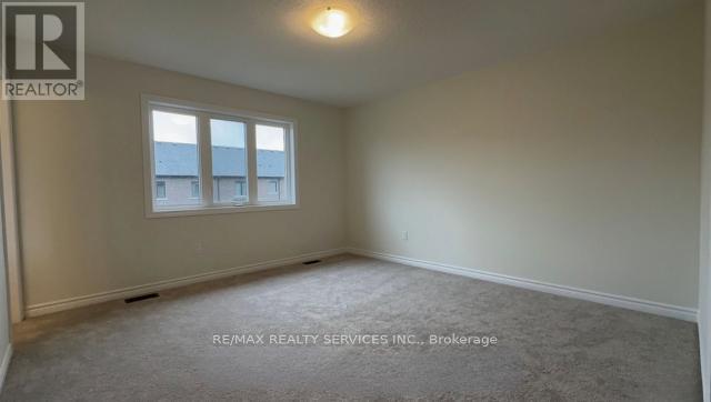 10 Molnar Crescent, Brant, Ontario  N3T 0X3 - Photo 18 - X12959312