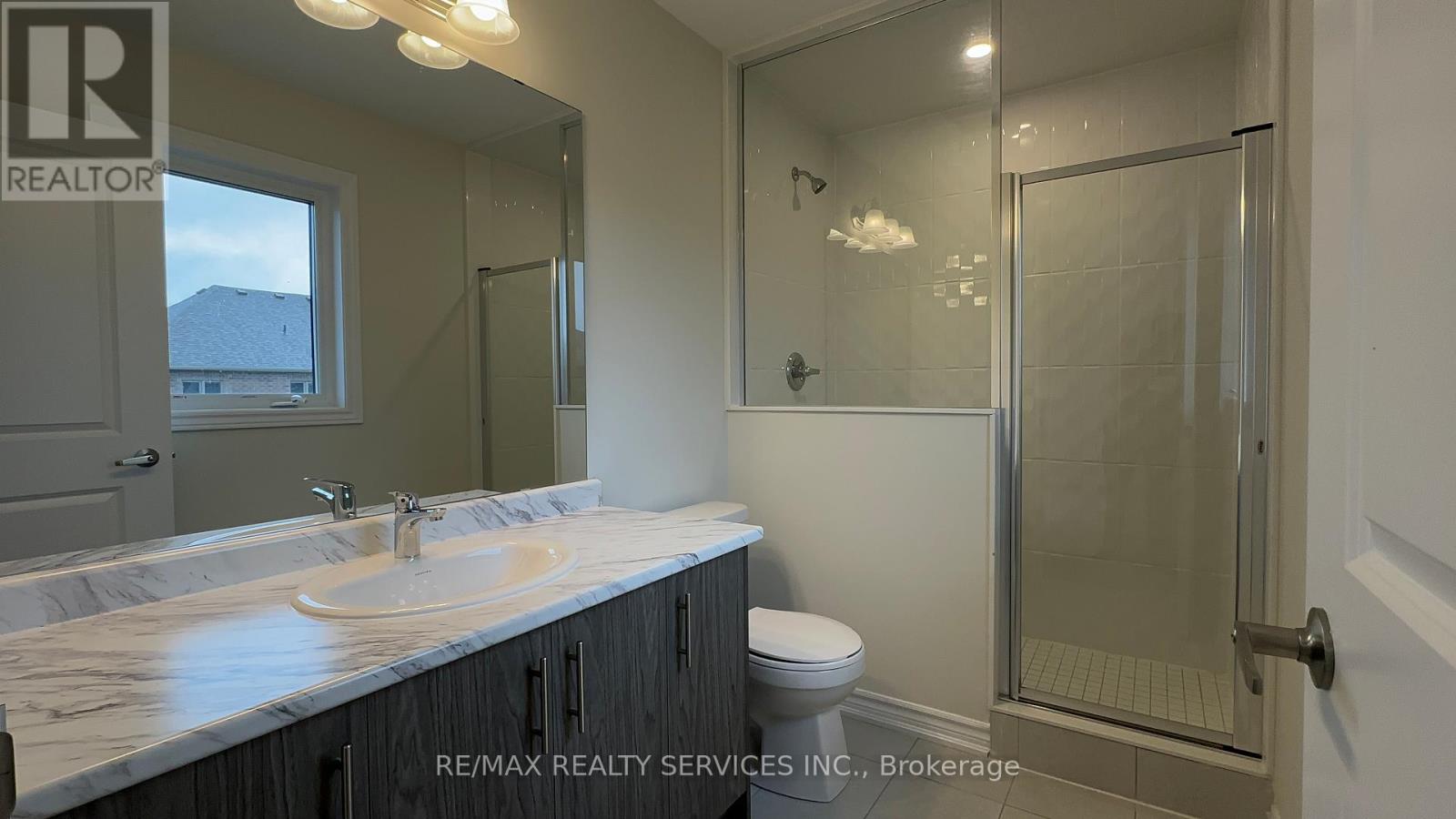 10 Molnar Crescent, Brant, Ontario  N3T 0X3 - Photo 19 - X12959312