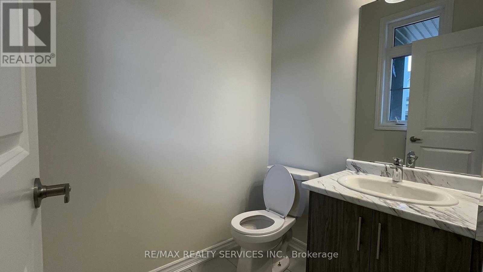 10 Molnar Crescent, Brant, Ontario  N3T 0X3 - Photo 26 - X12959312