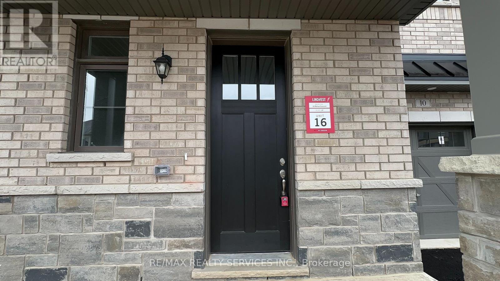 10 Molnar Crescent, Brant, Ontario  N3T 0X3 - Photo 3 - X12959312