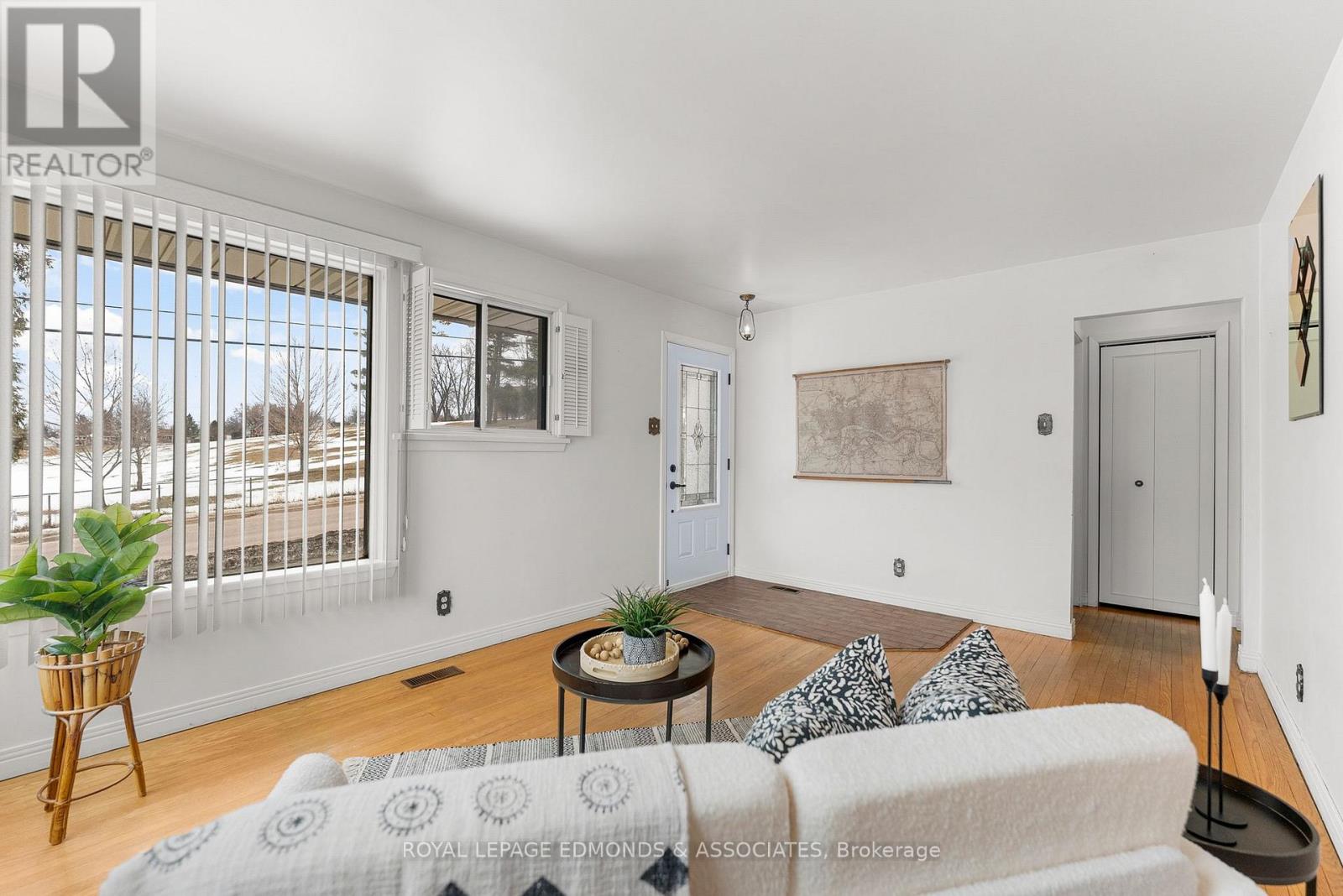 90 Deacon Street, Pembroke, Ontario  K8A 2J4 - Photo 10 - X12870448