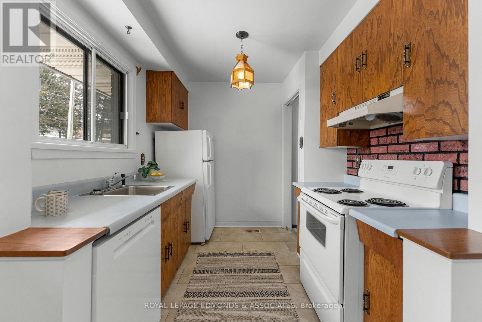 90 Deacon Street, Pembroke, Ontario  K8A 2J4 - Photo 13 - X12870448