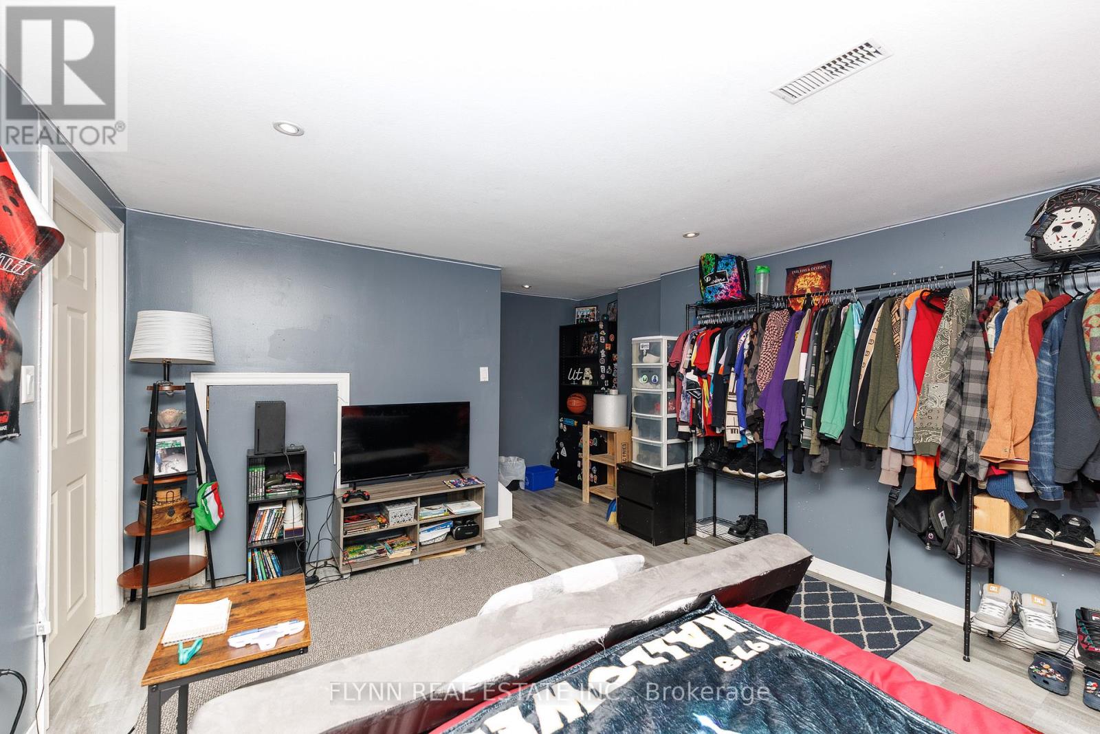 6530 Burwood Avenue, Niagara Falls, Ontario  L2H 1Z7 - Photo 19 - X12955438