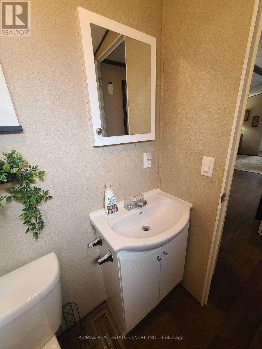 1001 Haldimand County Rd 17 Road, Haldimand, Ontario  N0A 1E0 - Photo 8 - X12955490