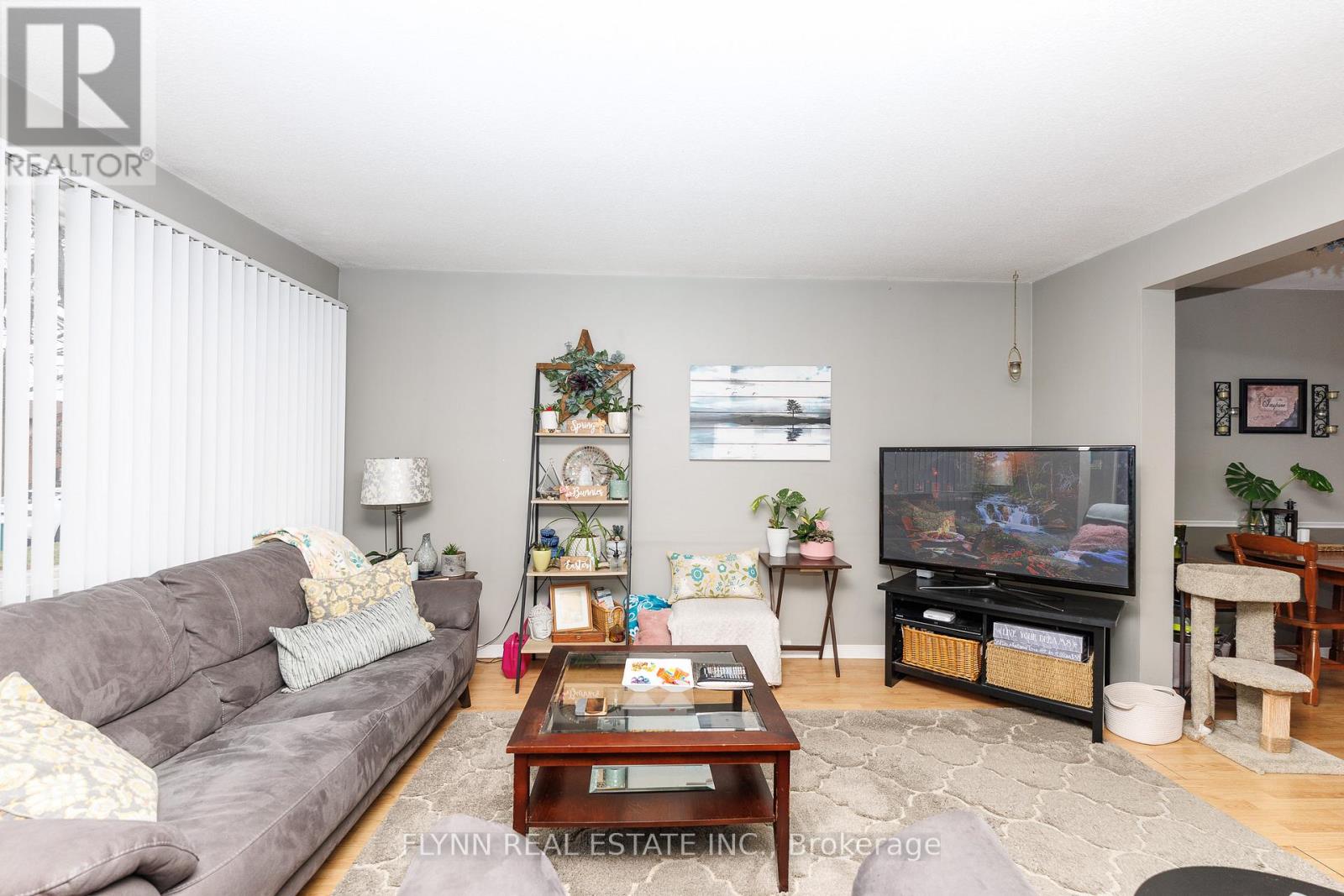 6530 Burwood Avenue, Niagara Falls, Ontario  L2H 1Z7 - Photo 5 - X12955438