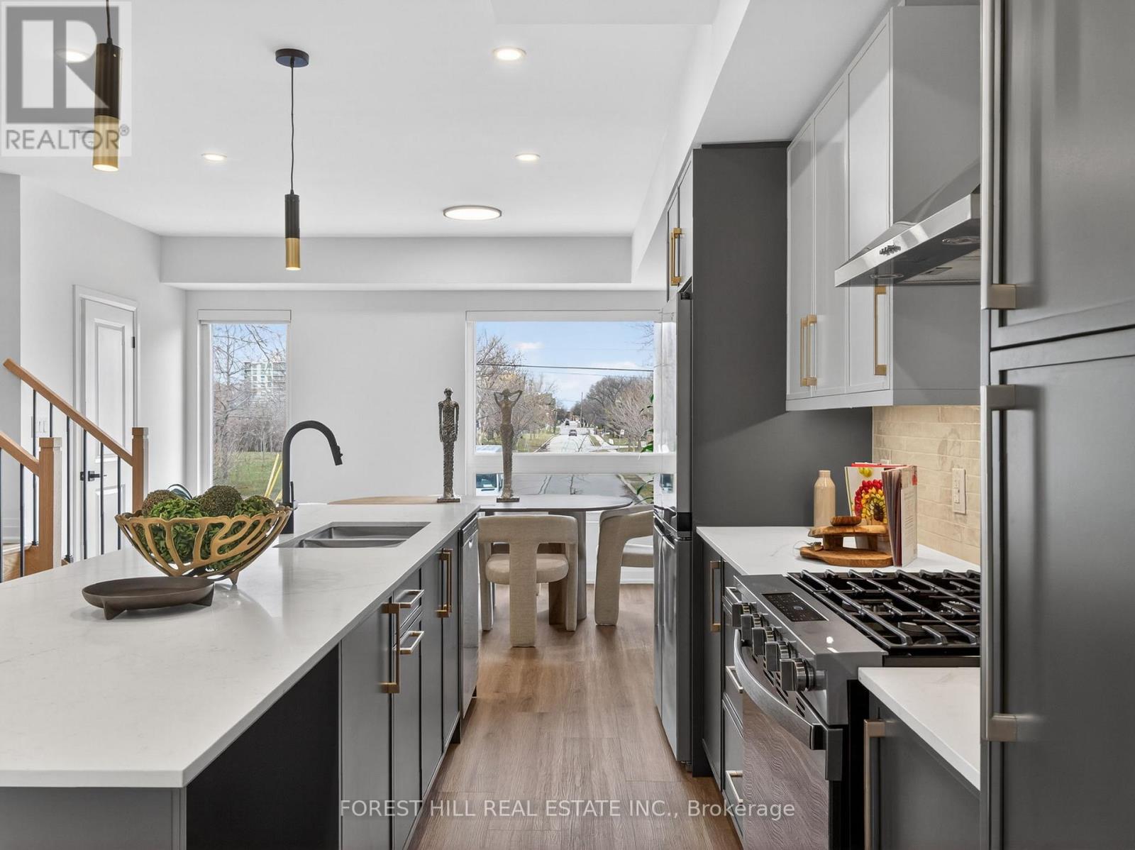 A - 1 Dunsmore Garden, Toronto, Ontario  M3H 3M1 - Photo 14 - C12932452