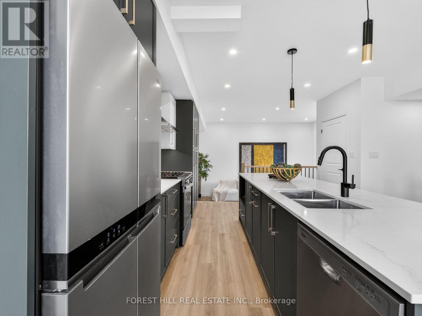 A - 1 Dunsmore Garden, Toronto, Ontario  M3H 3M1 - Photo 21 - C12932452